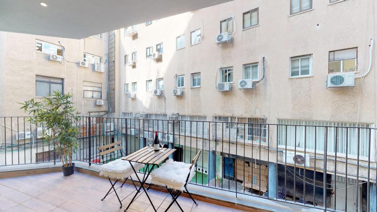 Comfortable Apartment With Balcony By Holyguest Tel Aviv Exterior foto